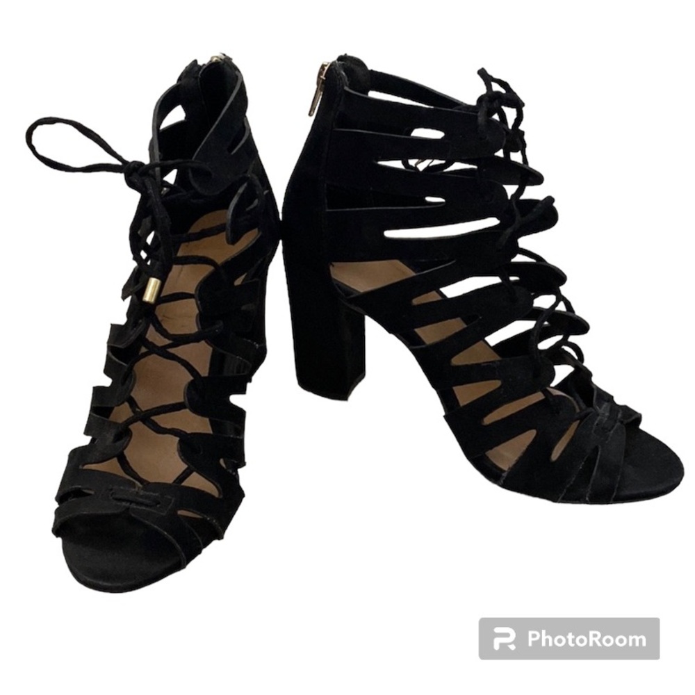Madden Girl Black Suede Lace Up Sandals Shoes With 3 1/2” Heels Size 6 1…